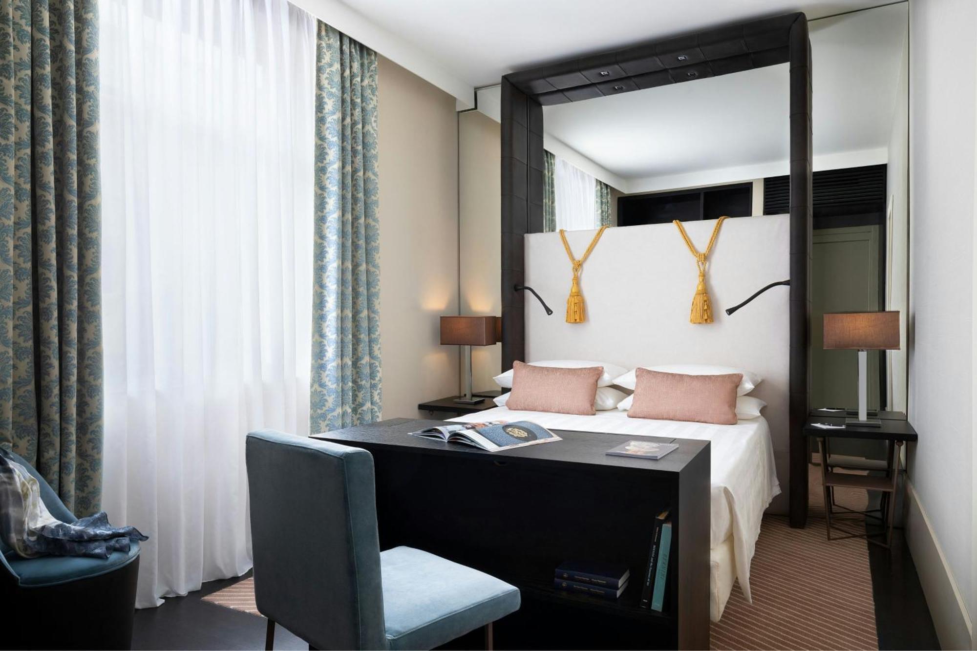 Hotel Sina Bernini Bristol, Autograph Collection 5*